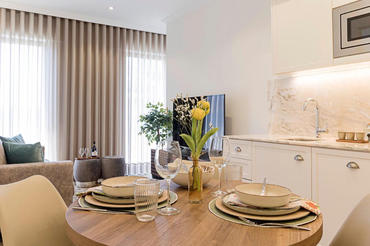 19 Nineteen Suites - Espinho Espinho  Dış mekan fotoğraf