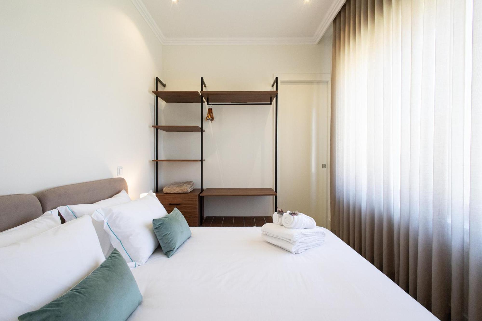 19 Nineteen Suites - Espinho Espinho  Oda fotoğraf